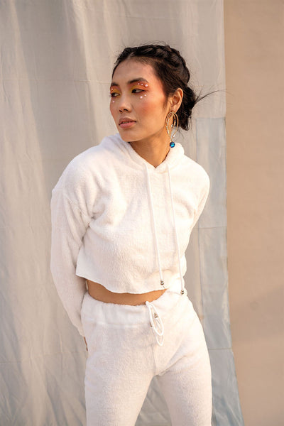 Soft Touch Fitted White Joggers and Crop Hoodie Set