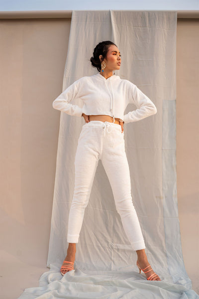 Soft Touch Fitted White Joggers and Crop Hoodie Set
